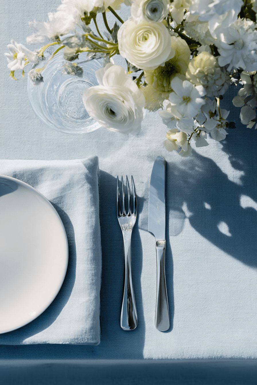 27 Dusty Blue Wedding Color Palettes That Are Simply Perfect