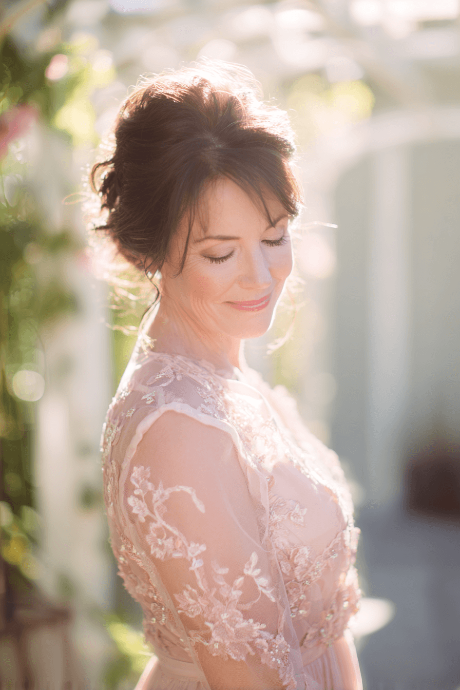 27 Beautiful Mother of the Groom Dresses for a Timeless Look