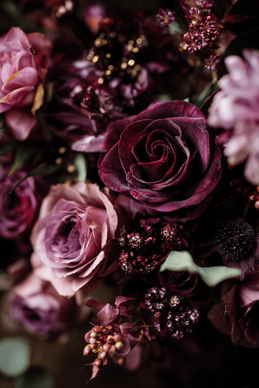 27 Dark Romantic Wedding Ideas for a Love That Defies Time